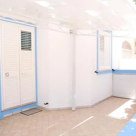 Holiday home Maldive Del Salento- Your Sunny Oasis In Torre Pali
