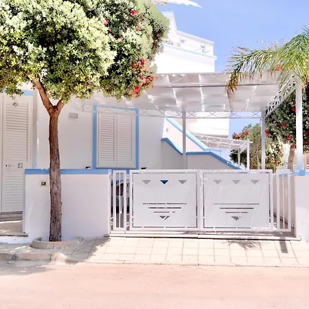 Maldive Del Salento- Your Sunny Oasis In * Torre Pali