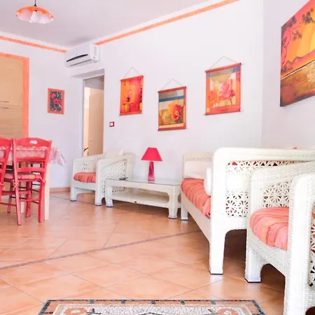 Holiday home Maldive Del Salento- Your Sunny Oasis In